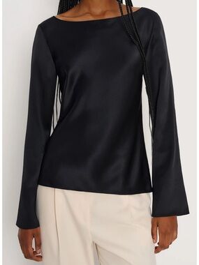 Reformation Silk Marlow Boatneck Long-Sleeve Top - Black